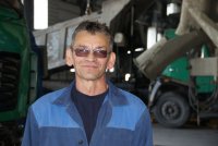 Андрей Карпов - слесарь по ремонту автомобилей 6 разряда ремонтной мастерской